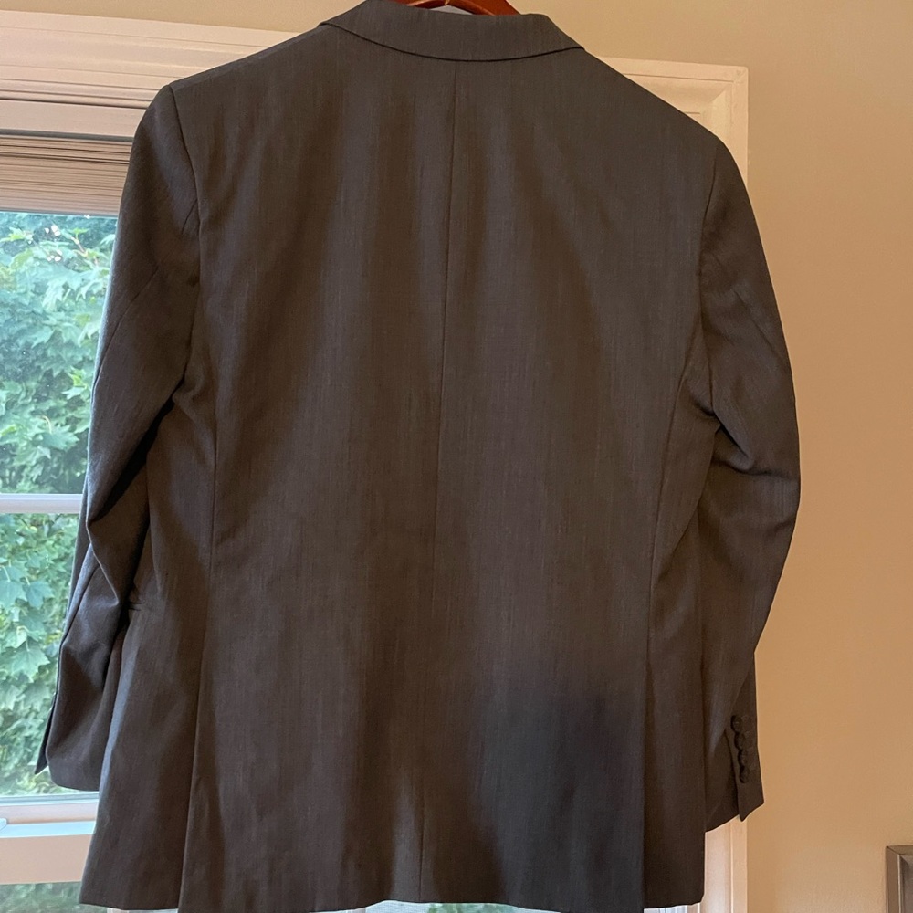 Egara Gray Men’s Suit Jacket & Pants